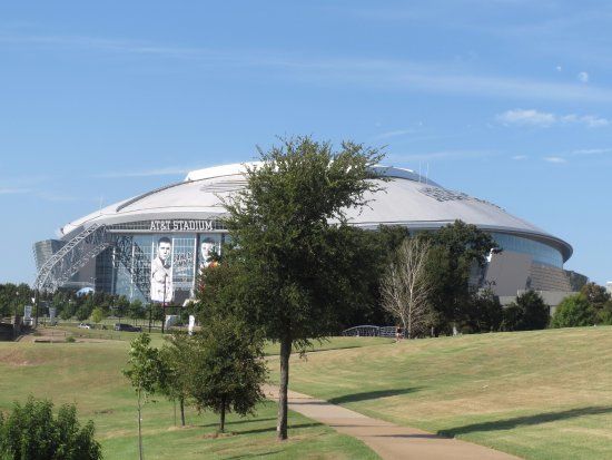 Richard Greene Linear Park